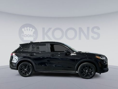 Used 2024 Honda HR-V Sport image 17