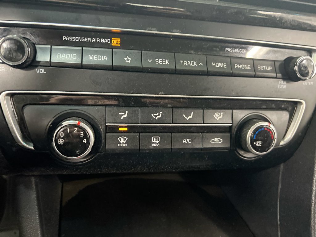 Used 2019 Kia Optima LX FWD image 16