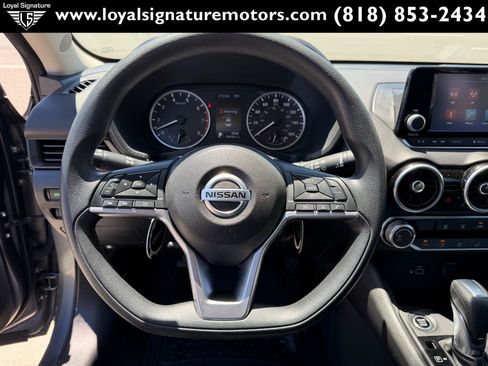 Used 2022 Nissan Sentra S FWD image 23