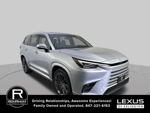 Used 2026 Lexus TX 350 AWD w/ Technology Package image 3