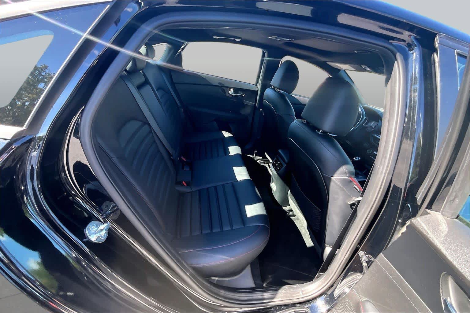 Used 2024 Kia Forte GT FWD image 41