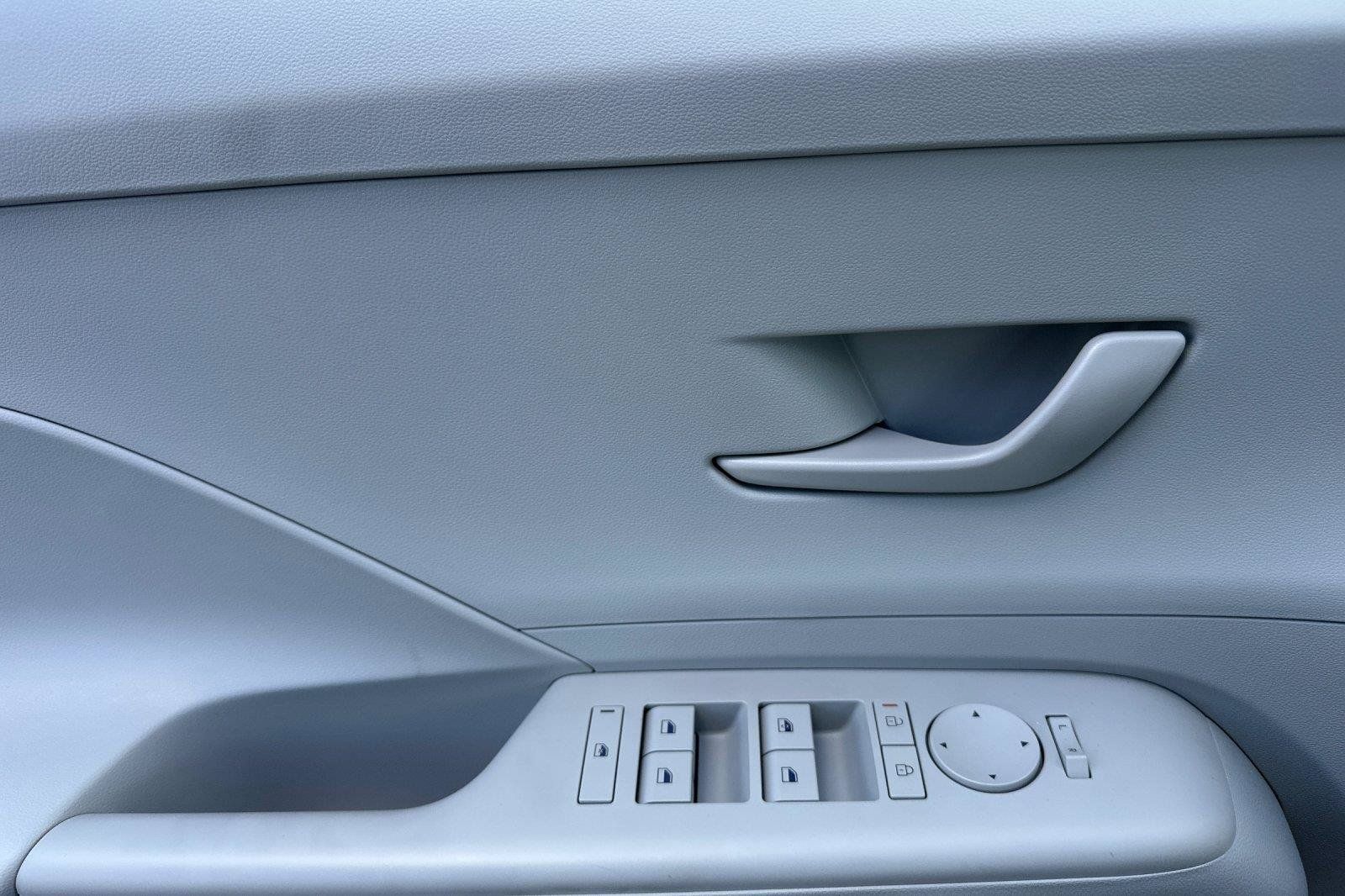 Used 2026 Hyundai Kona SE FWD image 10