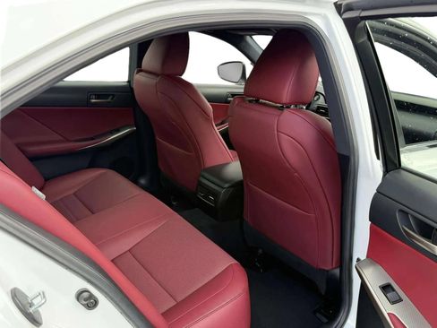 Used 2018 Lexus IS 300 F Sport image 21