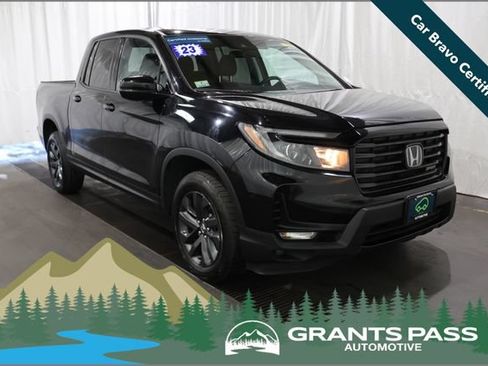 Used 2023 Honda Ridgeline Sport image 1