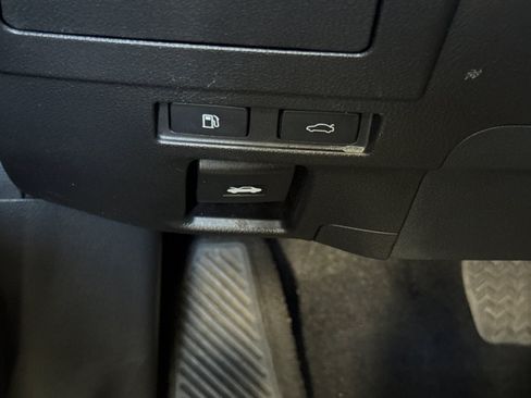 Used 2024 Lexus ES 350 w/ Accessory Package (Z1) FWD image 35