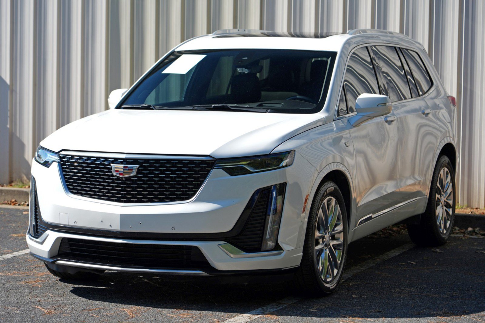 Used 2022 Cadillac XT6 Premium Luxury w/ Technology Package FWD image 51