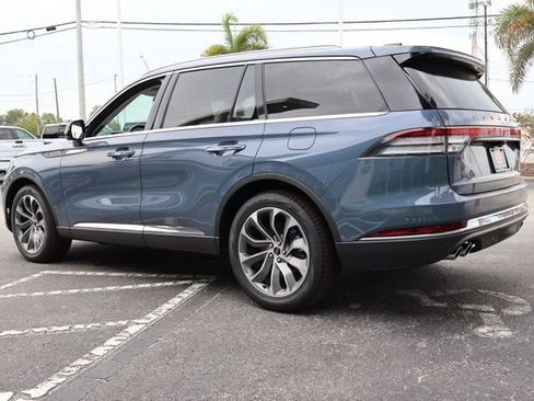 New 2026 Lincoln Aviator 2WD image 5