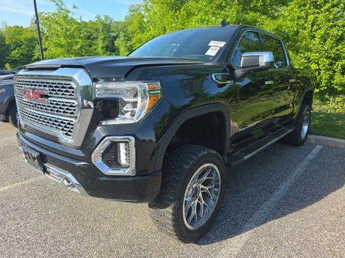 Used 2021 GMC Sierra 1500 Denali w/ Technology Package AWD/4WD image 1