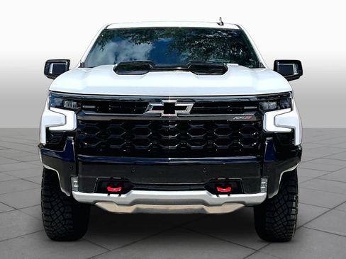 Used 2026 Chevrolet Silverado 1500 ZR2 image 4