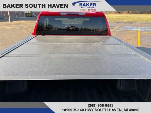 Used 2021 GMC Sierra 1500 Elevation image 9