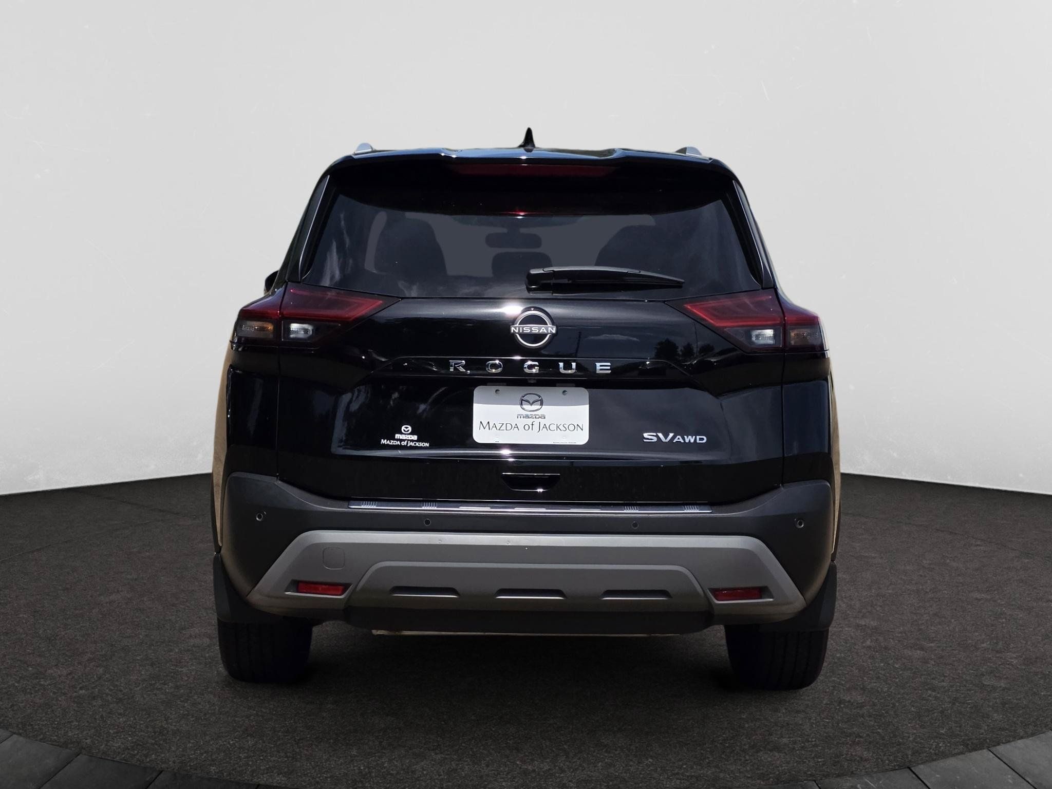 Used 2023 Nissan Rogue SV w/ SV Premium B Package AWD/4WD image 6