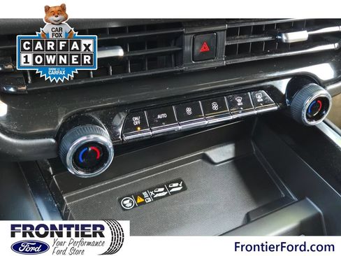 Used 2025 Chevrolet Tahoe LT RWD image 18