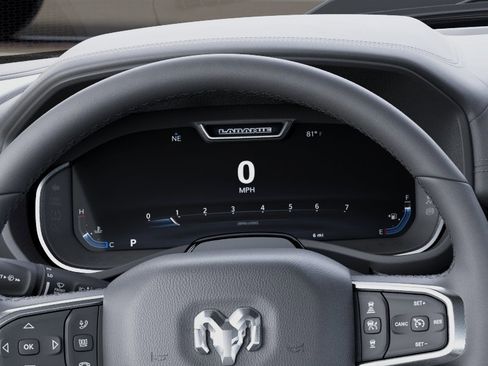 Used 2025 RAM 1500 Laramie w/ Night Edition image 17