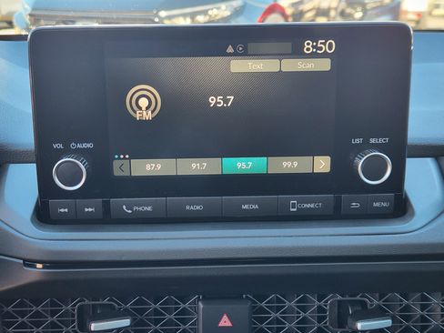 Certified 2025 Honda Accord SE image 11