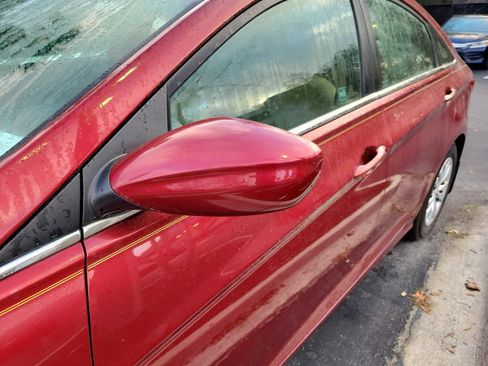 Used 2011 Hyundai Sonata GLS image 5