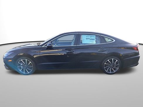 New 2023 Hyundai Sonata Limited w/ Cargo Package image 9