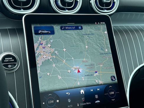 New 2026 Mercedes-Benz GLC 300 4MATIC image 19