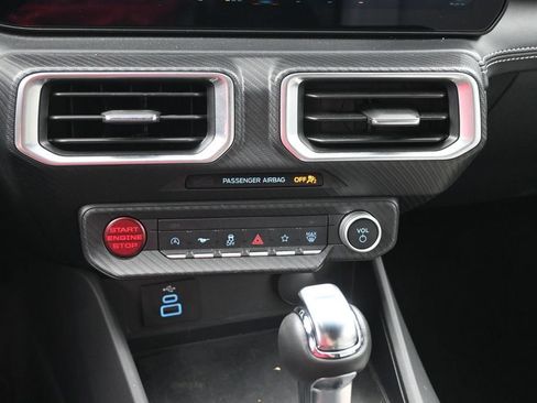Used 2025 Ford Mustang GT Premium RWD image 19