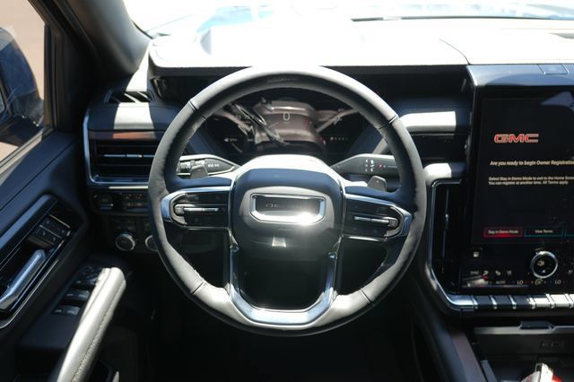 New 2026 GMC Yukon Denali AWD/4WD image 18