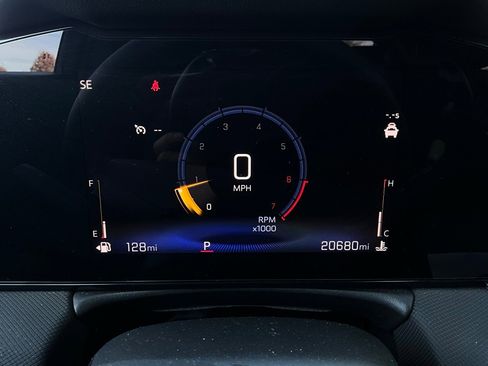 Used 2025 Chevrolet TrailBlazer LT image 35