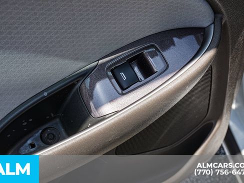 Used 2024 Chevrolet Malibu LT FWD image 58