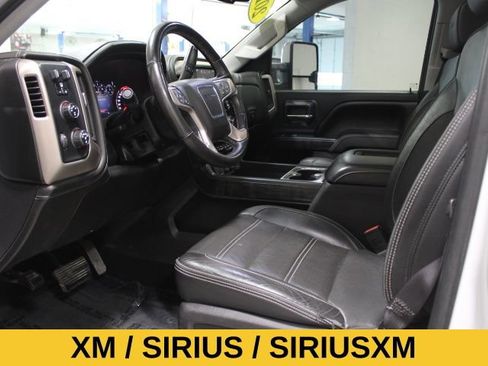 Used 2016 GMC Sierra 1500 Denali w/ Denali Ultimate Package AWD/4WD image 21