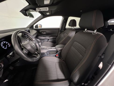 Used 2023 Honda HR-V Sport image 13