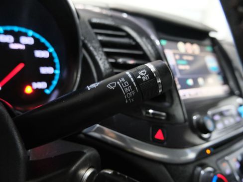 Used 2015 Chevrolet Impala LT w/ Convenience Package image 37