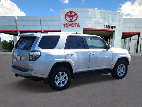 Certified 2024 Toyota 4Runner SR5 Premium image 5