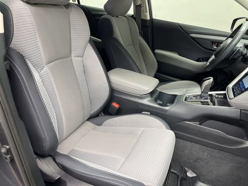Used 2024 Subaru Outback Premium AWD/4WD image 22