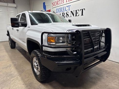 Used 2019 GMC Sierra 2500 4x4 Crew Cab w/ Sierra Convenience Package image 2