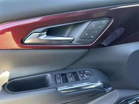 Used 2025 Chevrolet Traverse RS w/ LPO, Floor Liner Package image 13