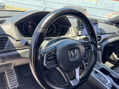 Used 2022 Honda Accord Sport image 23