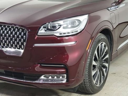 Used 2022 Lincoln Aviator Black Label Grand Touring AWD/4WD image 9