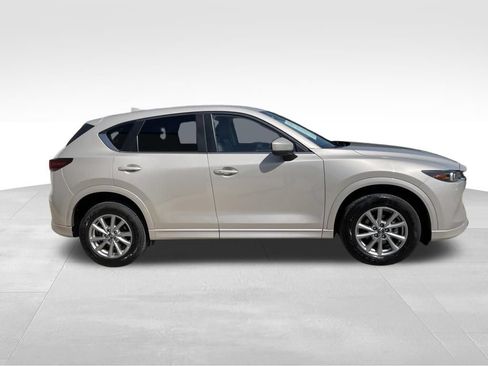 Used 2024 MAZDA CX-5 AWD 2.5 S w/ Select Package image 4