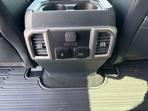Used 2022 Ford F250 Platinum w/ Tremor Off-Road Package AWD/4WD image 16