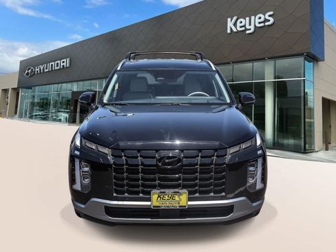 Certified 2023 Hyundai Palisade Limited FWD image 2