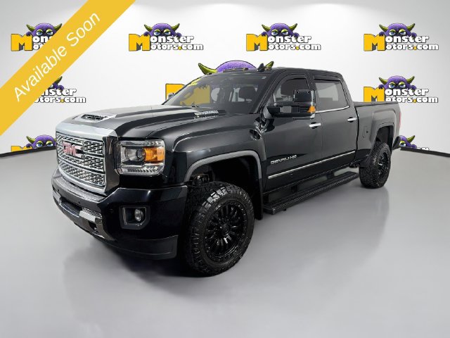 Used 2018 GMC Sierra 2500 Denali w/ Duramax Plus Package AWD/4WD image 1