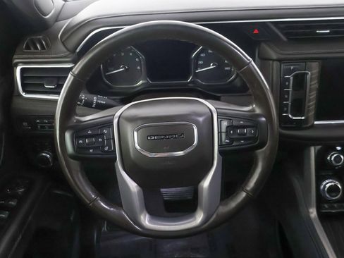 Used 2021 GMC Yukon Denali w/ Denali Premium Package image 49