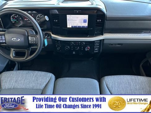 Used 2025 Ford F250 XLT AWD/4WD image 13