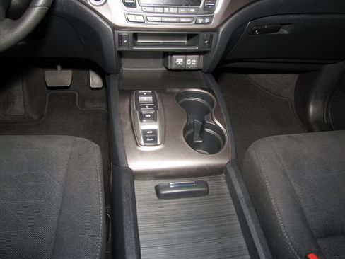 Certified 2022 Honda Pilot Sport image 15