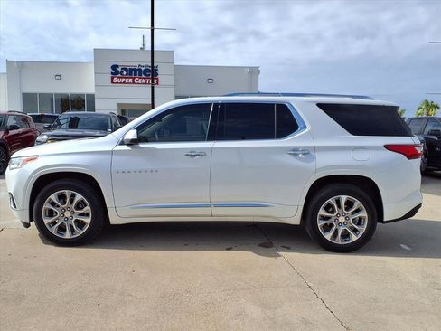 Used 2021 Chevrolet Traverse Premier image 4