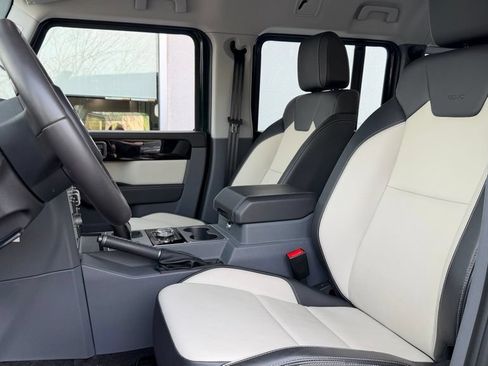 Used 2024 INEOS Grenadier AWD/4WD image 5