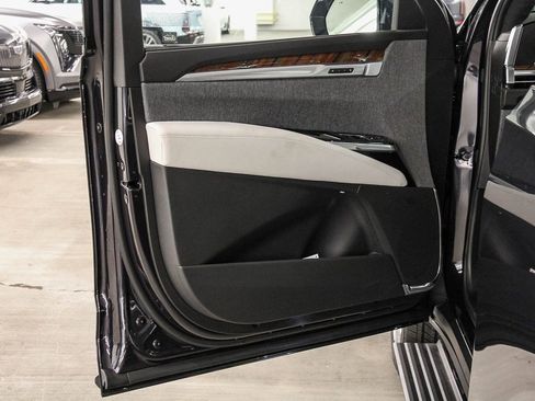 New 2026 Cadillac Escalade ESV Platinum Sport image 24