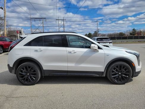 Used 2023 Cadillac XT4 Sport AWD/4WD image 6