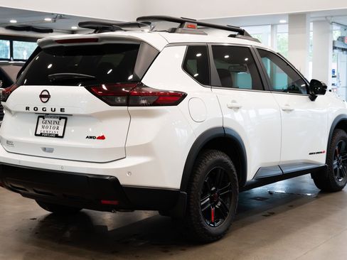 Used 2026 Nissan Rogue SV w/ Rock Creek Premium Package AWD/4WD image 4