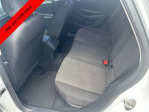Used 2019 Volkswagen Jetta S w/ Driver Assistance Package FWD image 9