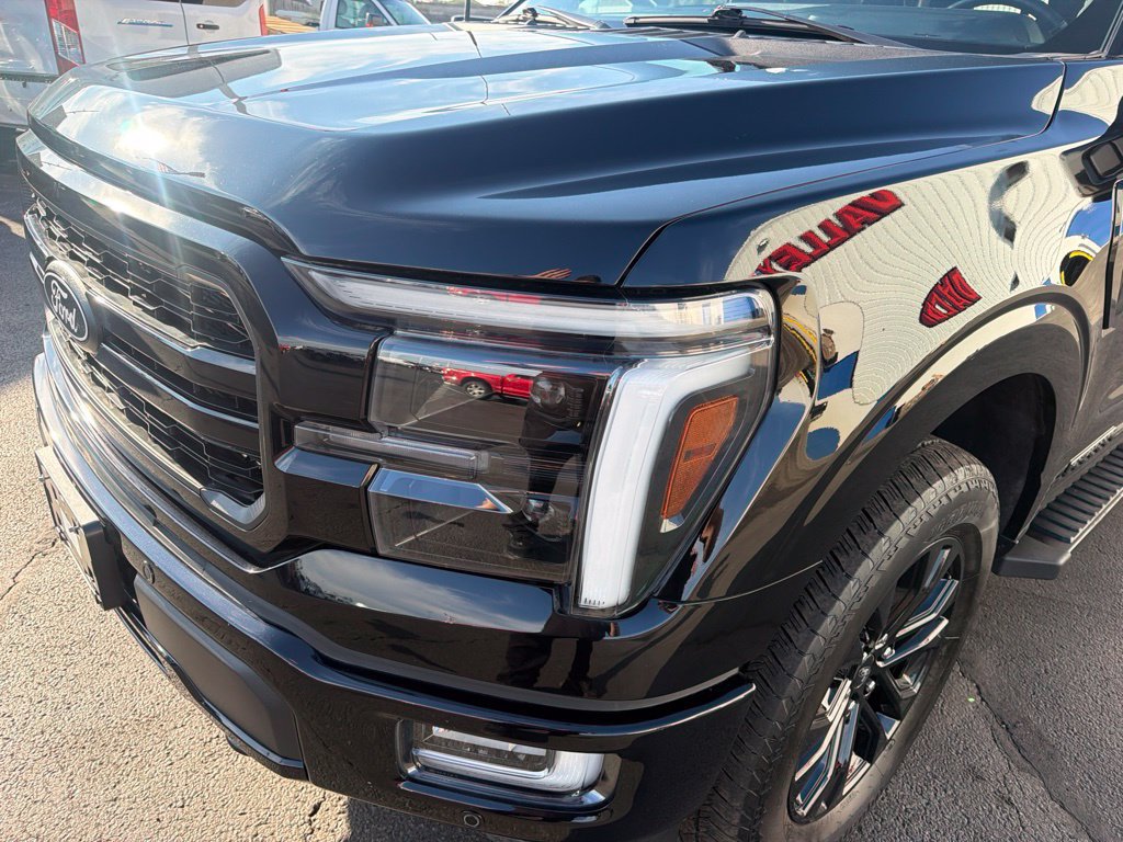 Used 2024 Ford F150 Lariat w/ Equipment Group 502A High AWD/4WD image 16