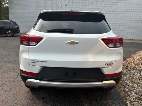 Used 2025 Chevrolet TrailBlazer LT AWD/4WD image 5