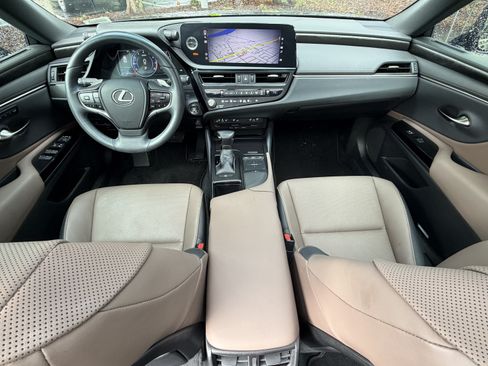 Used 2022 Lexus ES 350 w/ Premium Package FWD image 33